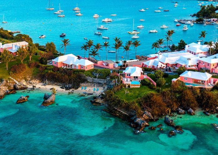 What to expect in Bermuda's Rainy Season- Complete Guide